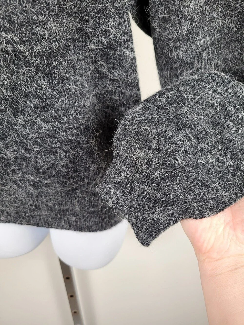 Vintage Marella Grey & Black Flower Sweater Top Size: Large - Picture 7 of 10